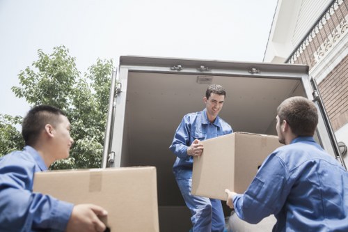 London removal company service area and moving preparation