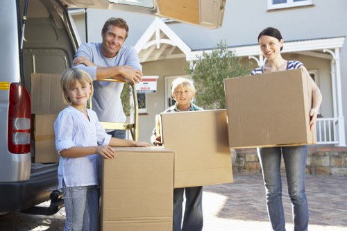 Local moving vehicle supporting a flat relocation in London